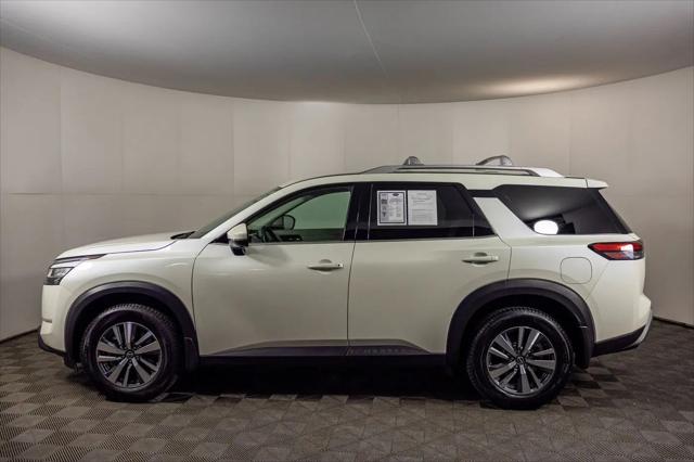 2024 Nissan Pathfinder SL 4WD