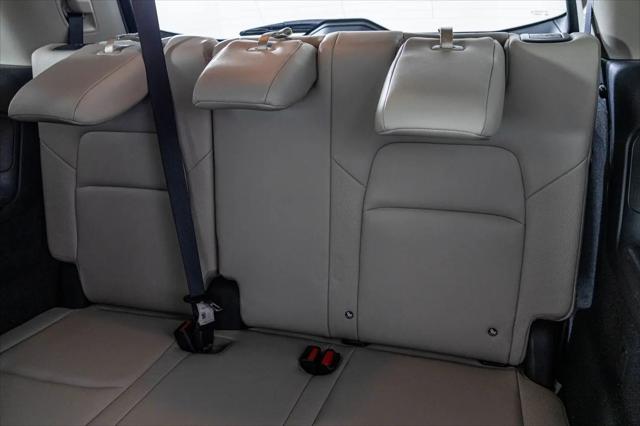 2024 Nissan Pathfinder SL 4WD