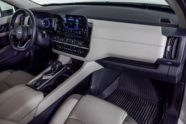2024 Nissan Pathfinder SL 4WD