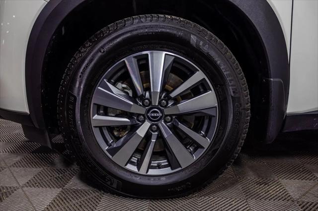 2024 Nissan Pathfinder SL 4WD