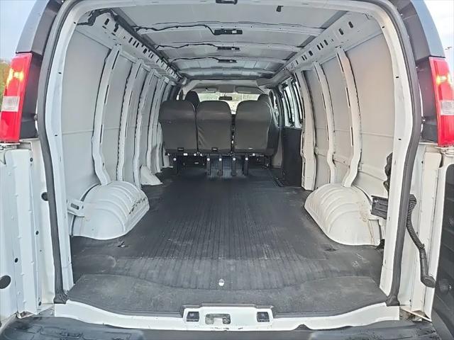 2020 Chevrolet Express Cargo Van RWD 3500 Extended Wheelbase WT