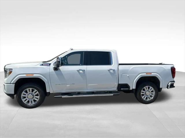 2022 GMC Sierra 2500HD 4WD Crew Cab Standard Bed Denali