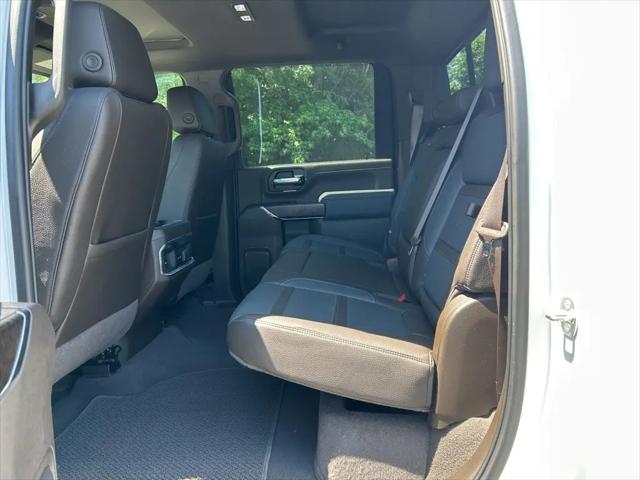 2022 GMC Sierra 2500HD 4WD Crew Cab Standard Bed Denali