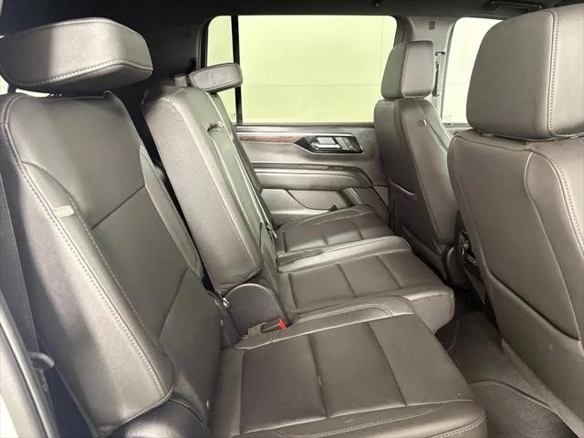2025 Chevrolet Suburban 4WD Z71