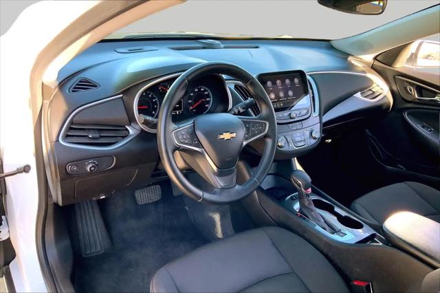 2024 Chevrolet Malibu FWD RS