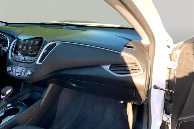 2024 Chevrolet Malibu FWD RS