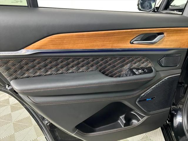 2025 Jeep Grand Cherokee L Summit Reserve 4x4