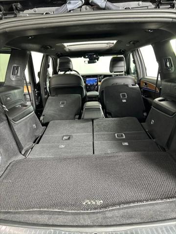2025 Jeep Grand Cherokee L Summit Reserve 4x4