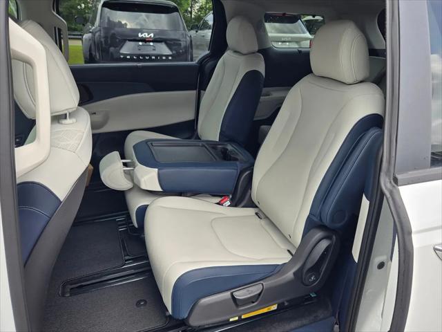 2026 Kia Carnival MPV EX