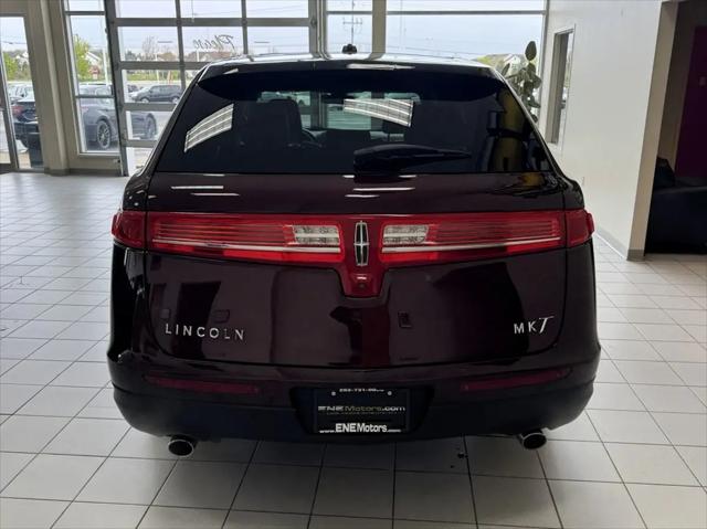 2019 Lincoln MKT Reserve