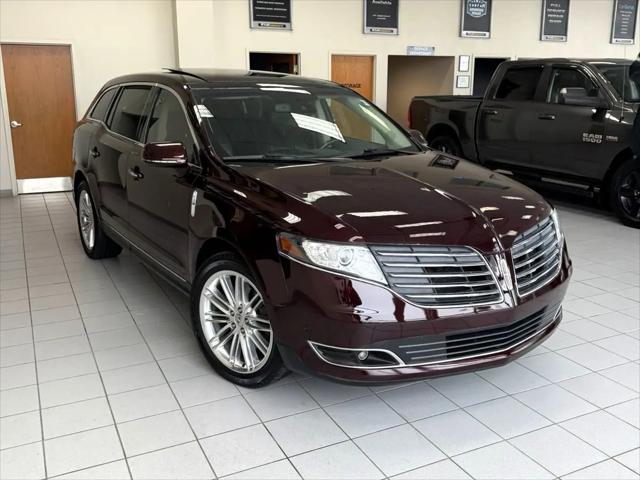 2019 Lincoln MKT Reserve