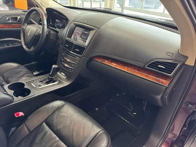 2019 Lincoln MKT Reserve