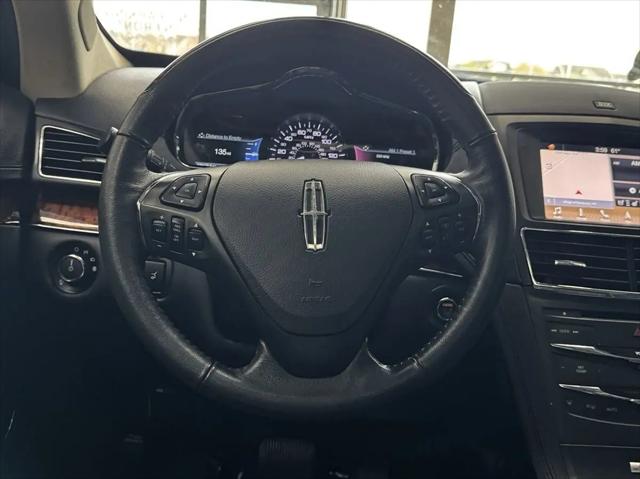 2019 Lincoln MKT Reserve