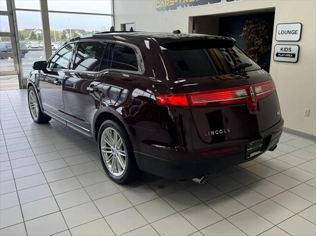 2019 Lincoln MKT Reserve