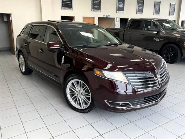 2019 Lincoln MKT Reserve