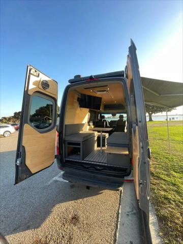 2021 Mercedes-Benz Sprinter 2500 Standard Roof V6