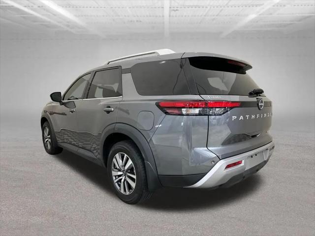 2023 Nissan Pathfinder SL 4WD