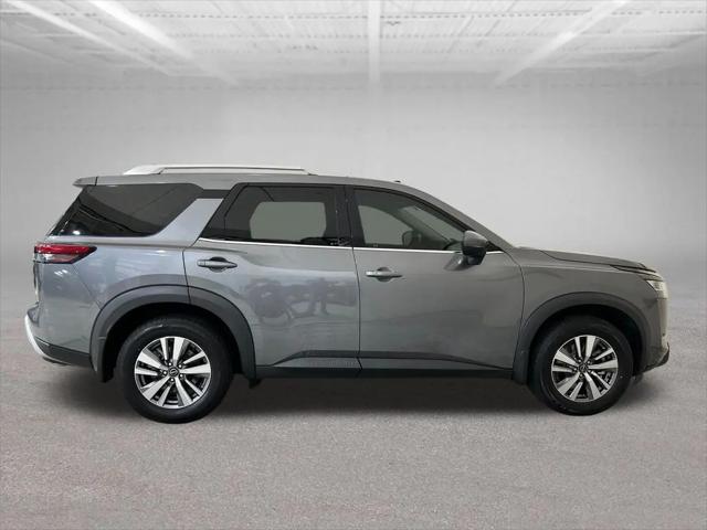 2023 Nissan Pathfinder SL 4WD