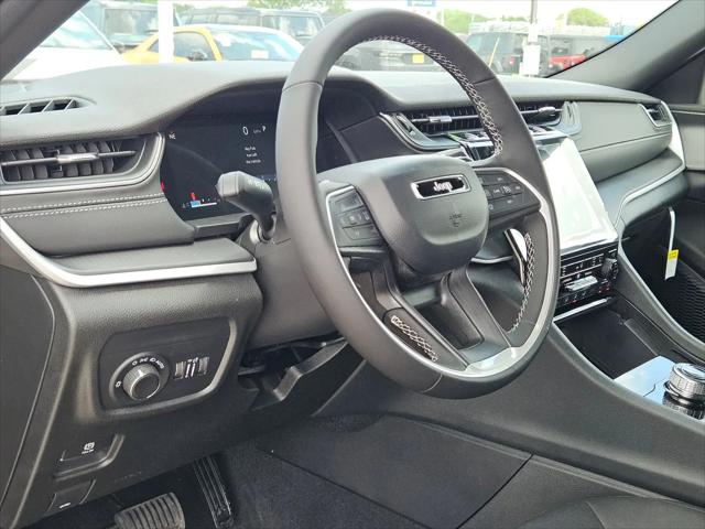 2026 Jeep Grand Cherokee L Altitude 4x2