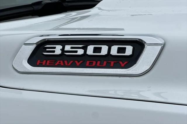 2022 Ram 3500 Tradesman/SLT/Laramie/Limited
