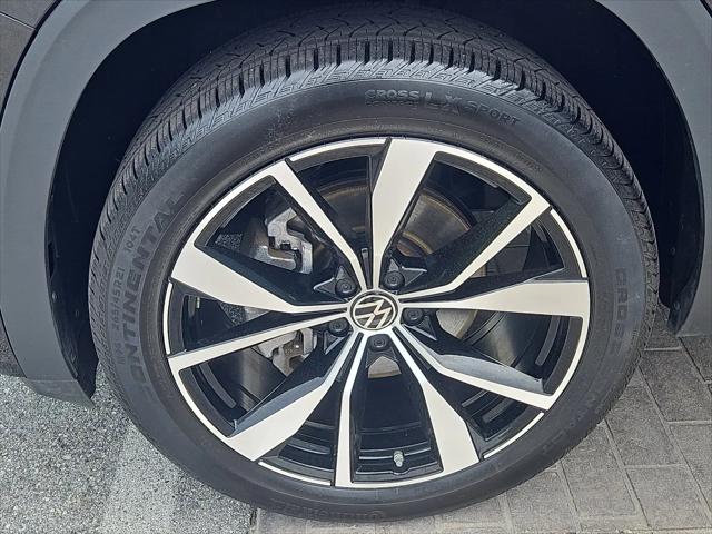 2024 Volkswagen Atlas 2.0T SEL Premium R-Line