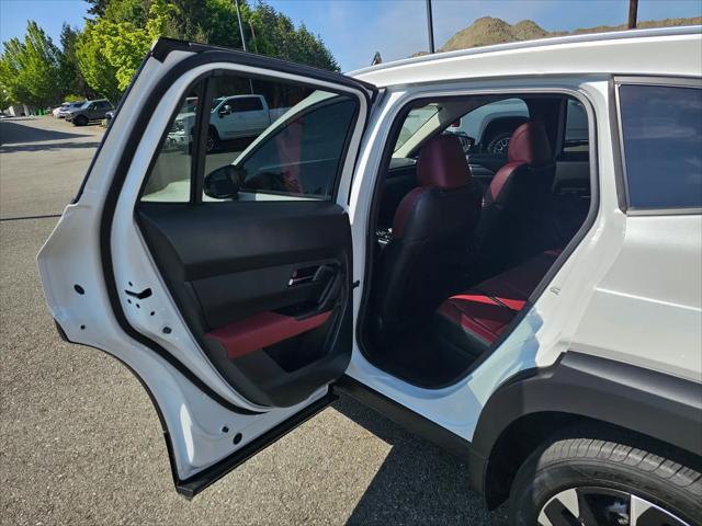 2025 Mazda CX-50 Hybrid Premium Plus Package