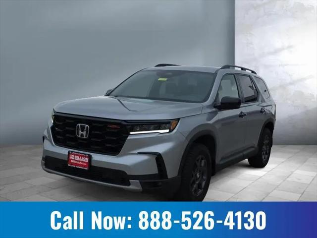 2025 Honda Pilot TrailSport for sale in Iowa City, IA