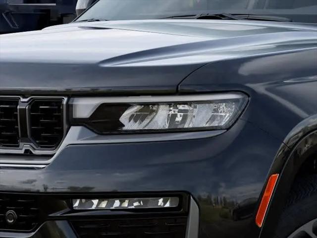 2026 Jeep Grand Cherokee Summit 4x4