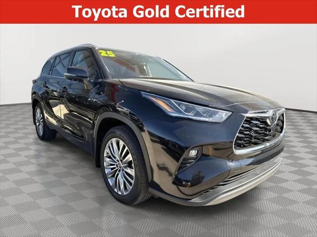 2025 Toyota Highlander Platinum for sale in Kansas City, KS