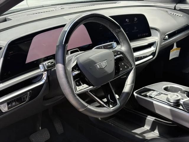 2024 Cadillac iQ Sport w/1SJ