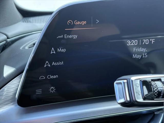2024 Cadillac iQ Sport w/1SJ