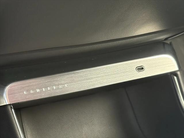 2024 Cadillac iQ Sport w/1SJ