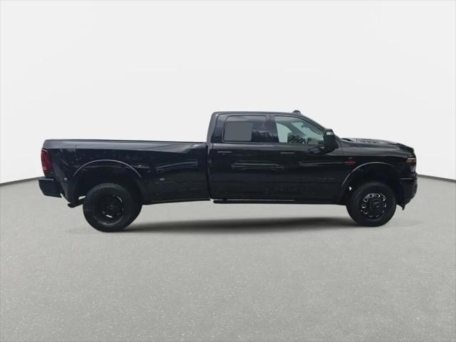2026 Ram 3500 Limited Crew Cab 4x4 8' Box