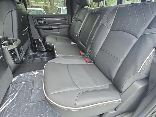 2026 Ram 3500 Limited Crew Cab 4x4 8' Box