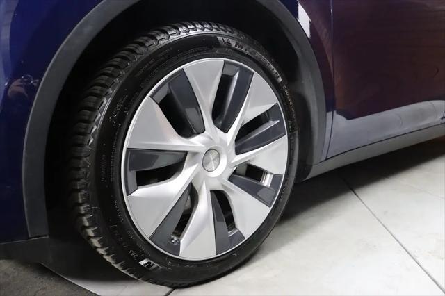 2022 Tesla Model Y Long Range Dual Motor All-Wheel Drive