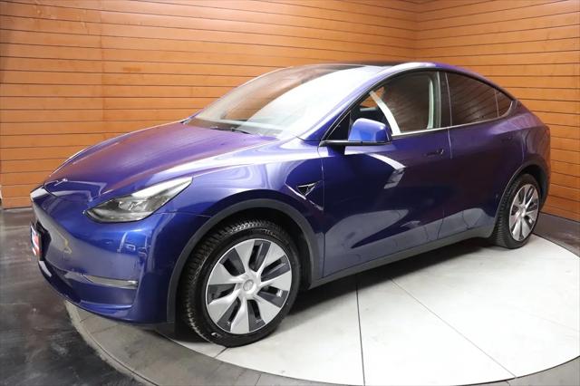 2022 Tesla Model Y Long Range Dual Motor All-Wheel Drive