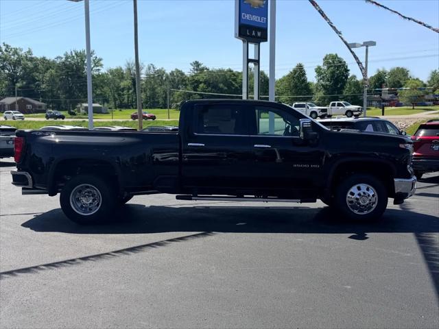 2026 Chevrolet Silverado 3500HD Crew Cab, Long Bed, LTZ Dual Rear Wheel, RWD