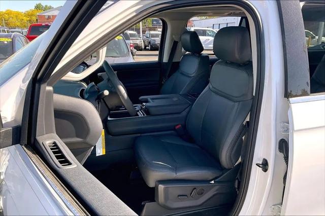 2026 Ford Expedition Max Active MAX