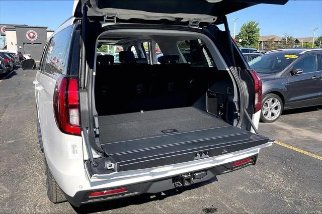 2026 Ford Expedition Max Active MAX
