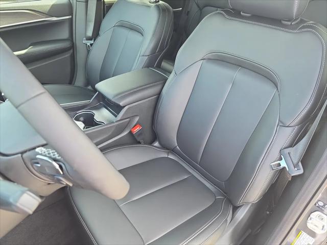 2026 Jeep Grand Cherokee Limited 4x2