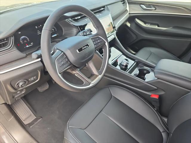 2026 Jeep Grand Cherokee Limited 4x2