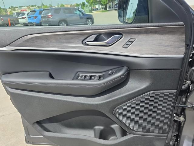 2026 Jeep Grand Cherokee Limited 4x2