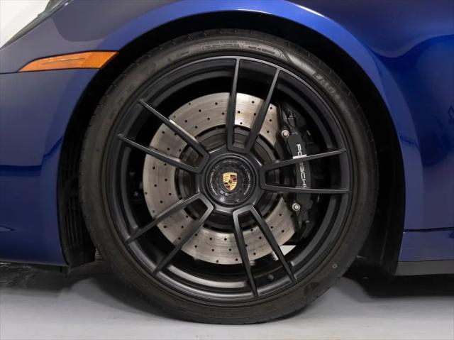 2023 Porsche 911 Carrera 4 GTS Cabriolet