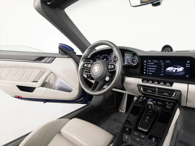 2023 Porsche 911 Carrera 4 GTS Cabriolet