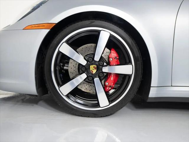 2021 Porsche 911 Carrera 4S Cabriolet