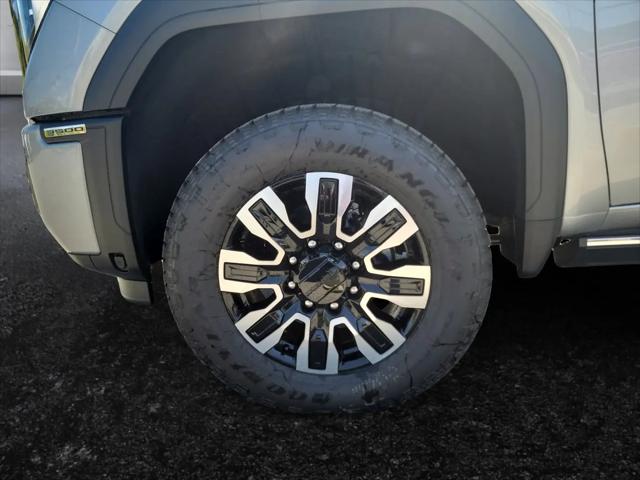 2026 GMC Sierra 3500HD Crew Cab, Long Bed, Denali Ultimate, 4WD