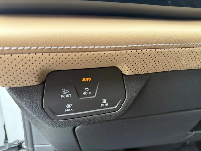 2026 Volkswagen Atlas Cross Sport SE with Technology