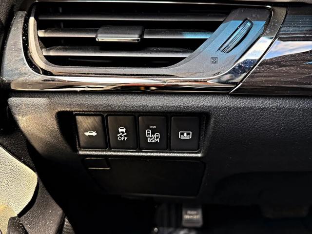 2013 Toyota Avalon Hybrid Limited