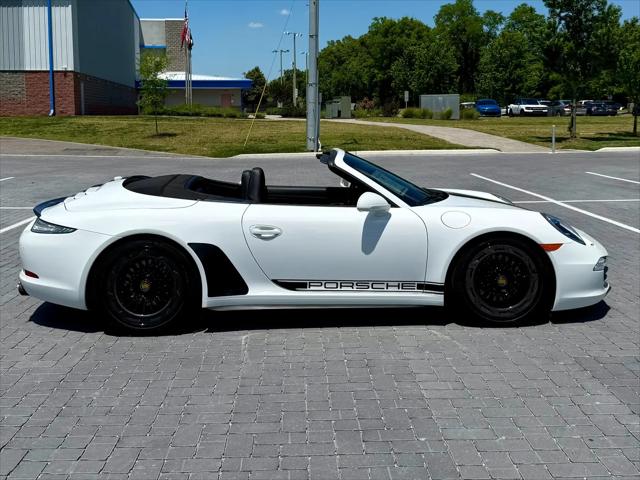 2014 Porsche 911 Carrera 4
