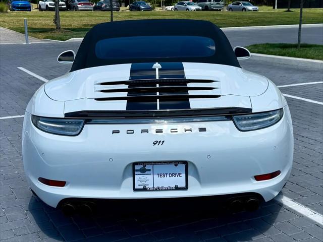 2014 Porsche 911 Carrera 4